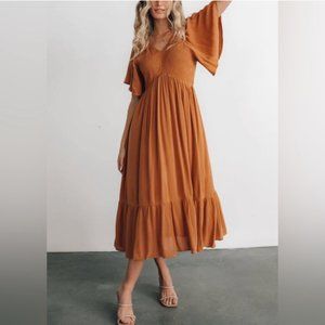 Baltic Born Felicity Midi Dress Size XL Orange Tiered Smocked Flutter Sleeve